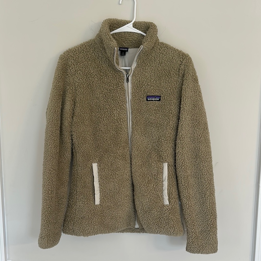 Patagonia Worn Wear Sherpa Fuzzy jacket women’s size medium